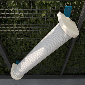 Outdoor enclosure cat scratching post
