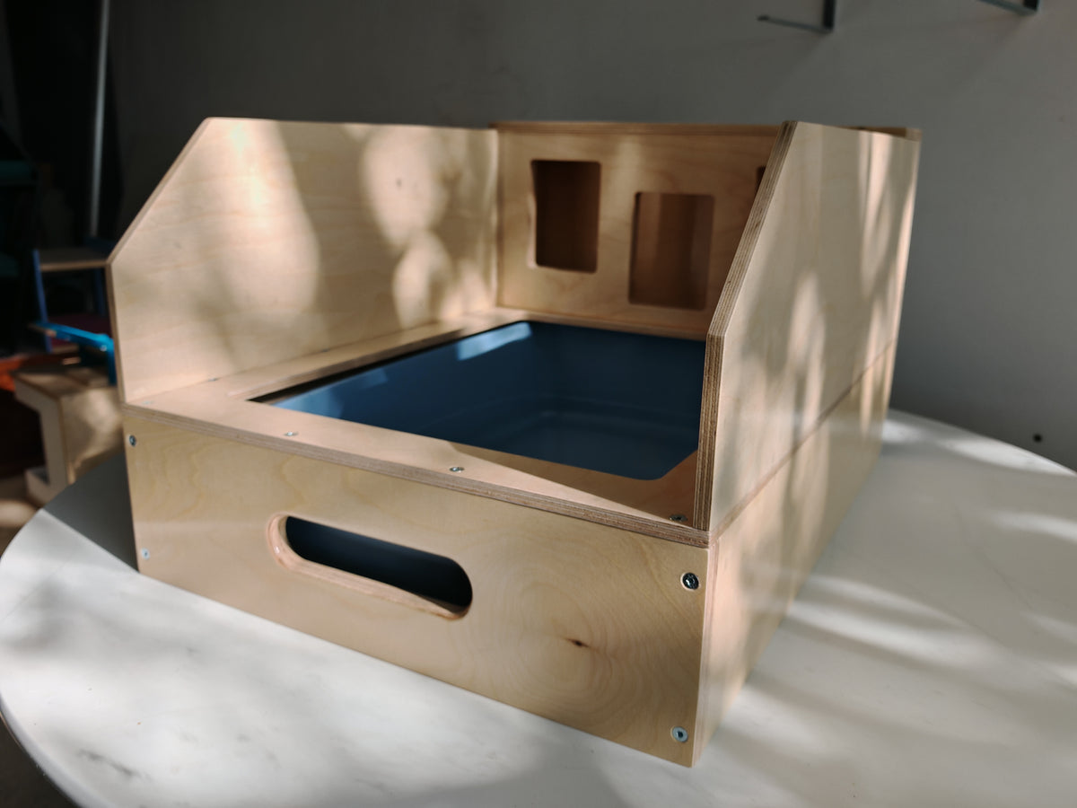 Rabbit Hay Feeder Litter box - Nibbler NaughtyVille 2in1 - Scratchy Things Premium Pet Furniture