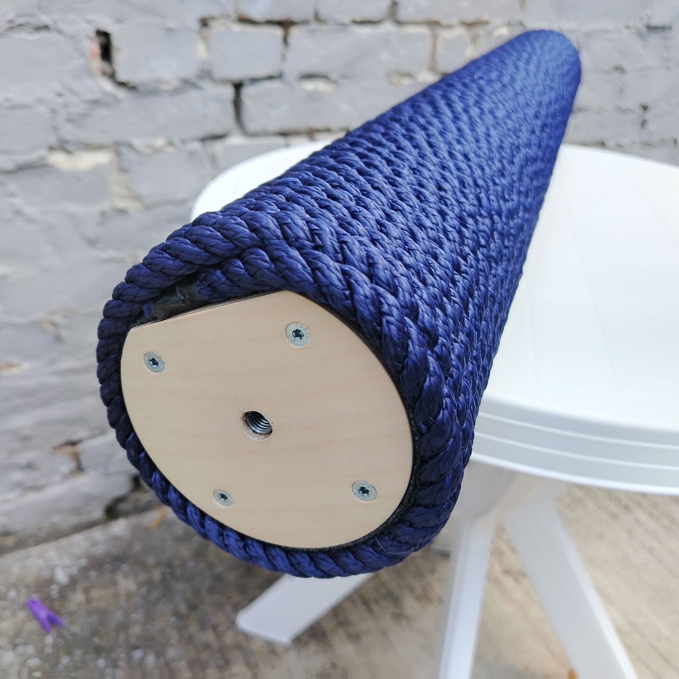 Catio Wall Shelf Scratching Pole Post Shelf - Catio Scratching Post Angle - Outdoor cat leaning / angled scratching pole - Scratchy Things Premium Pet Furniture