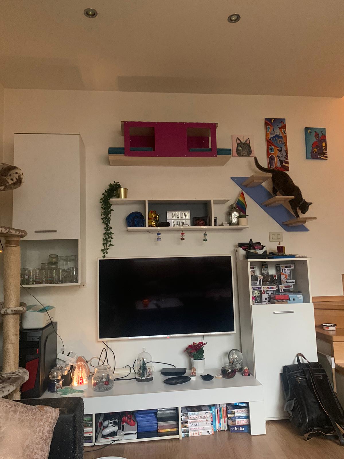 Car Wall Step Stairs - Wally 3-Step - Scratchy Things Premium Pet Furniture