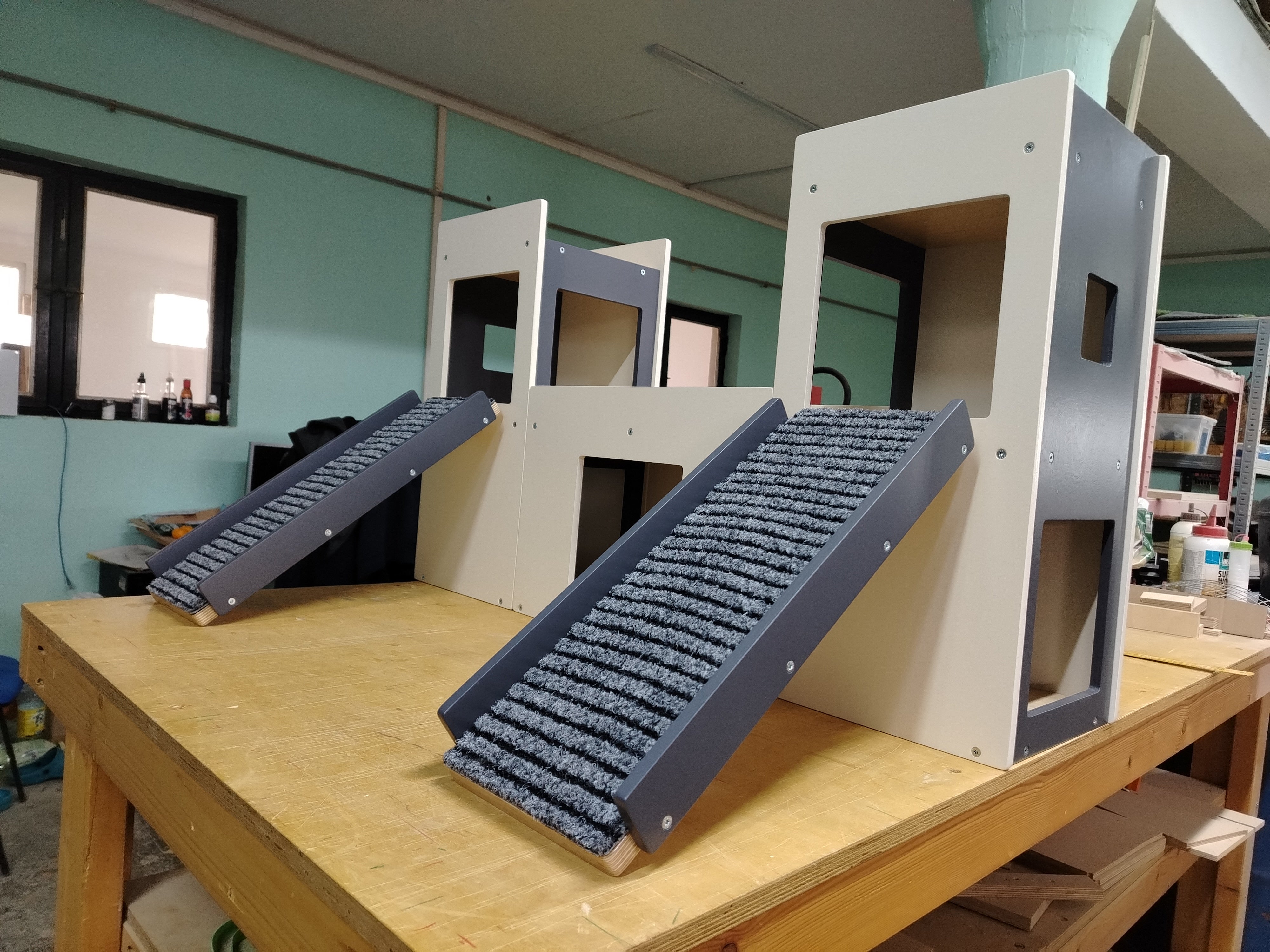 Rabbit House Box Tunnel Castle Fortress - Nibbler Castle - Scratchy Things Premium Pet Furniture