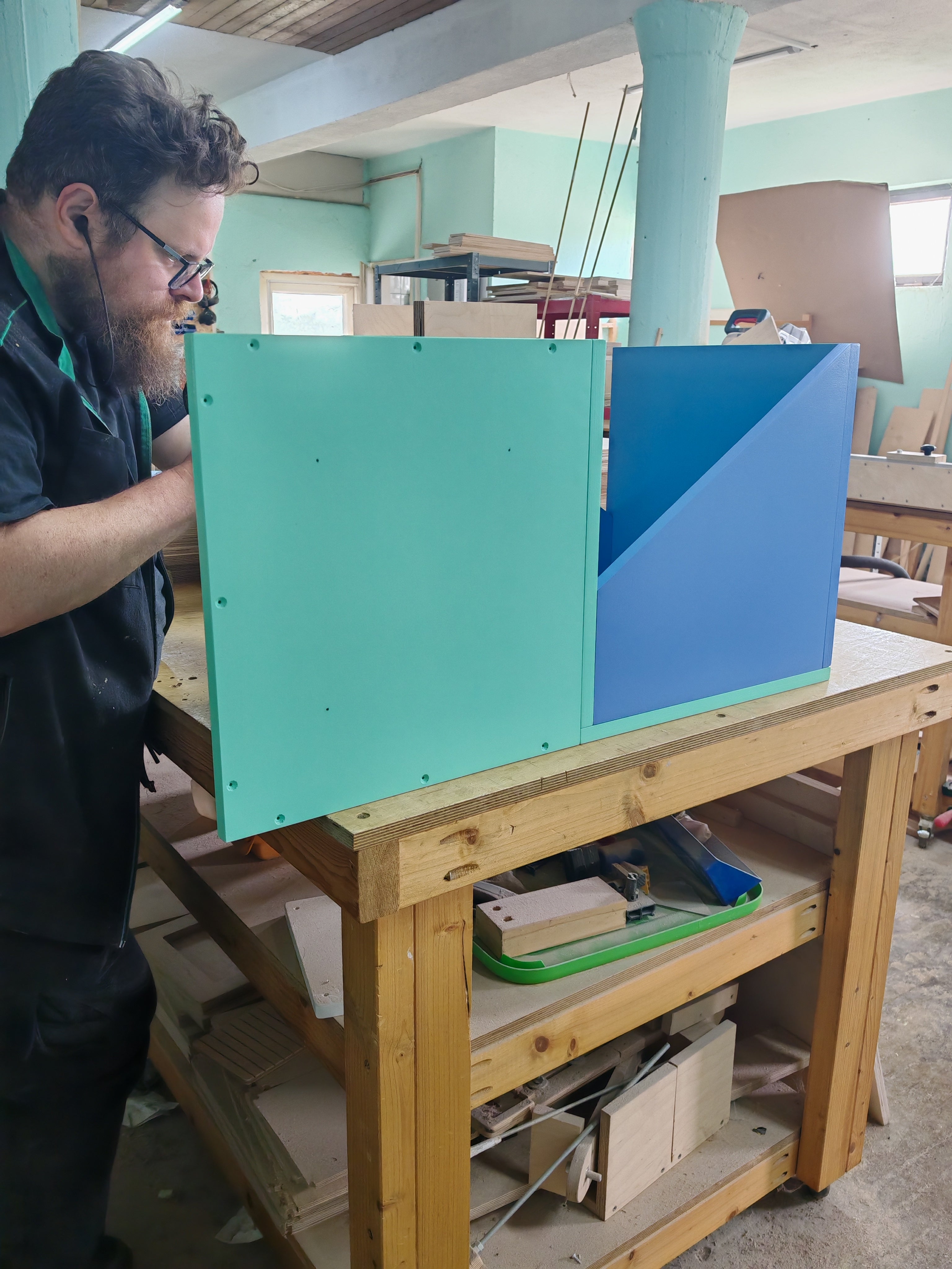 Cat Wall Shelf Bed Corner Box - Wally Sharp Tower - Scratchy Things Premium Pet Furniture