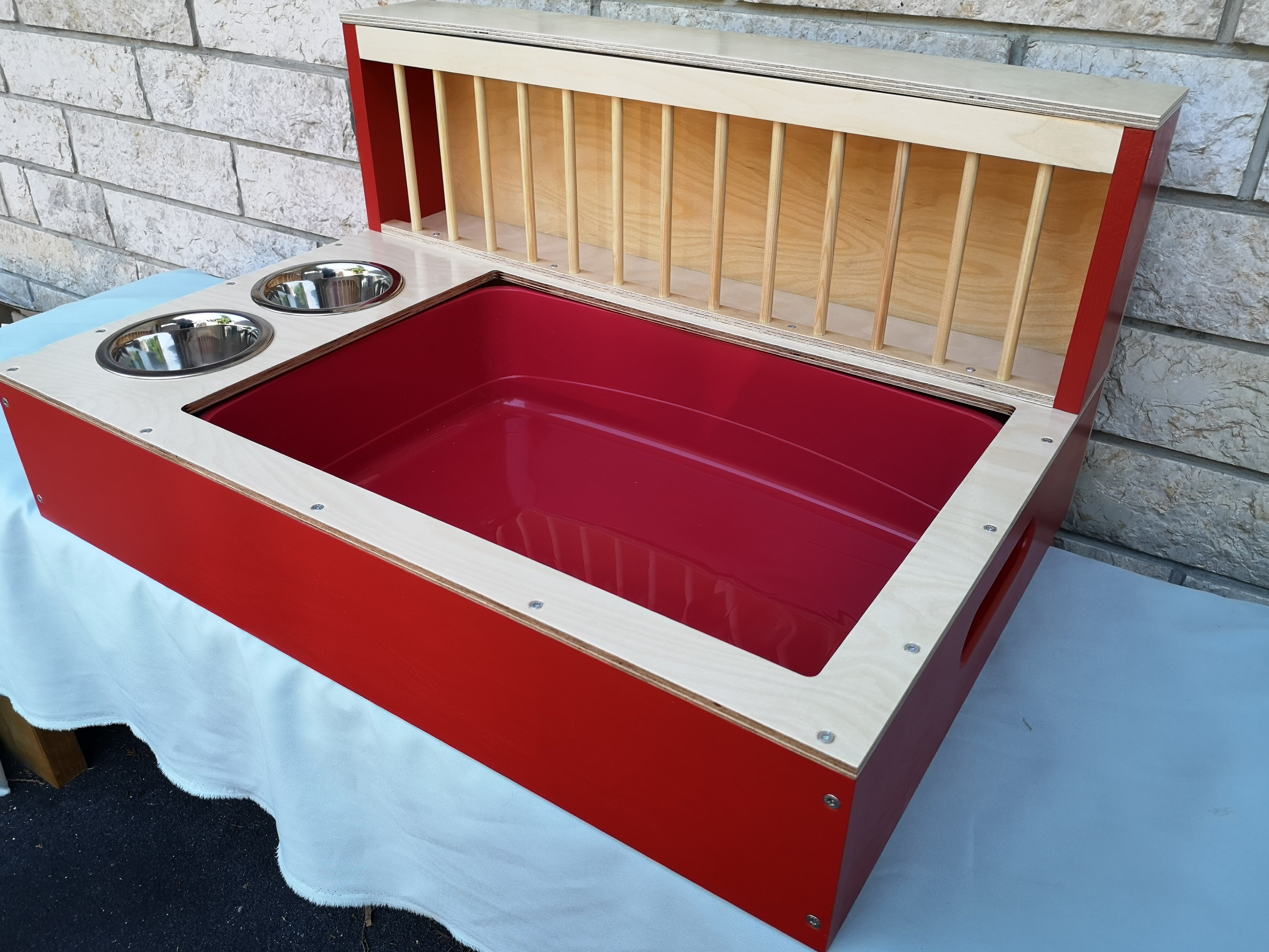 Rabbit Hay Feeder Litter box - Nibbler Combo Spectra 3in1 - Scratchy Things Premium Pet Furniture