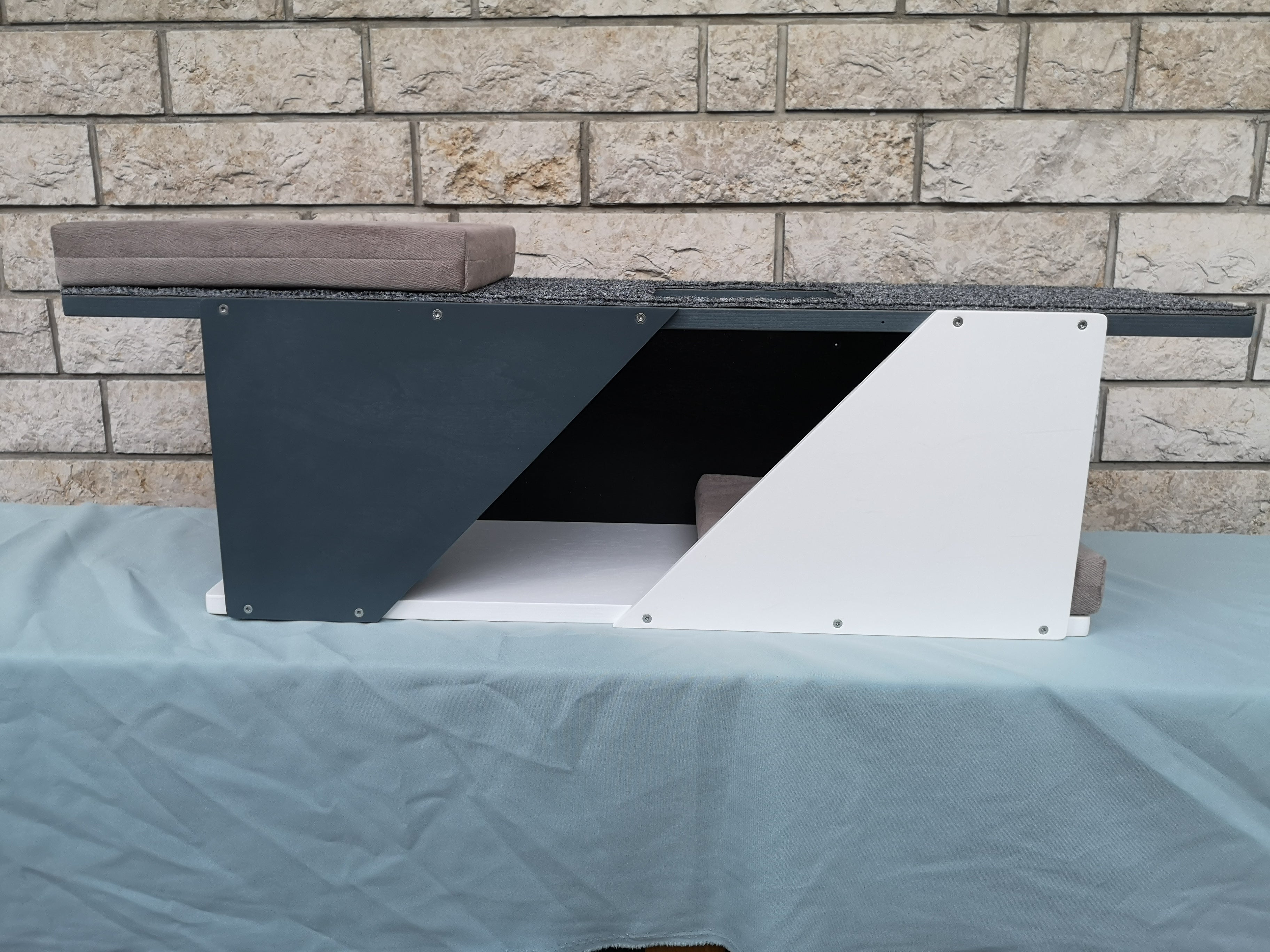 Cat Wall Shelf Bed - Sharp Tunnel - Scratchy Things Premium Pet Furniture