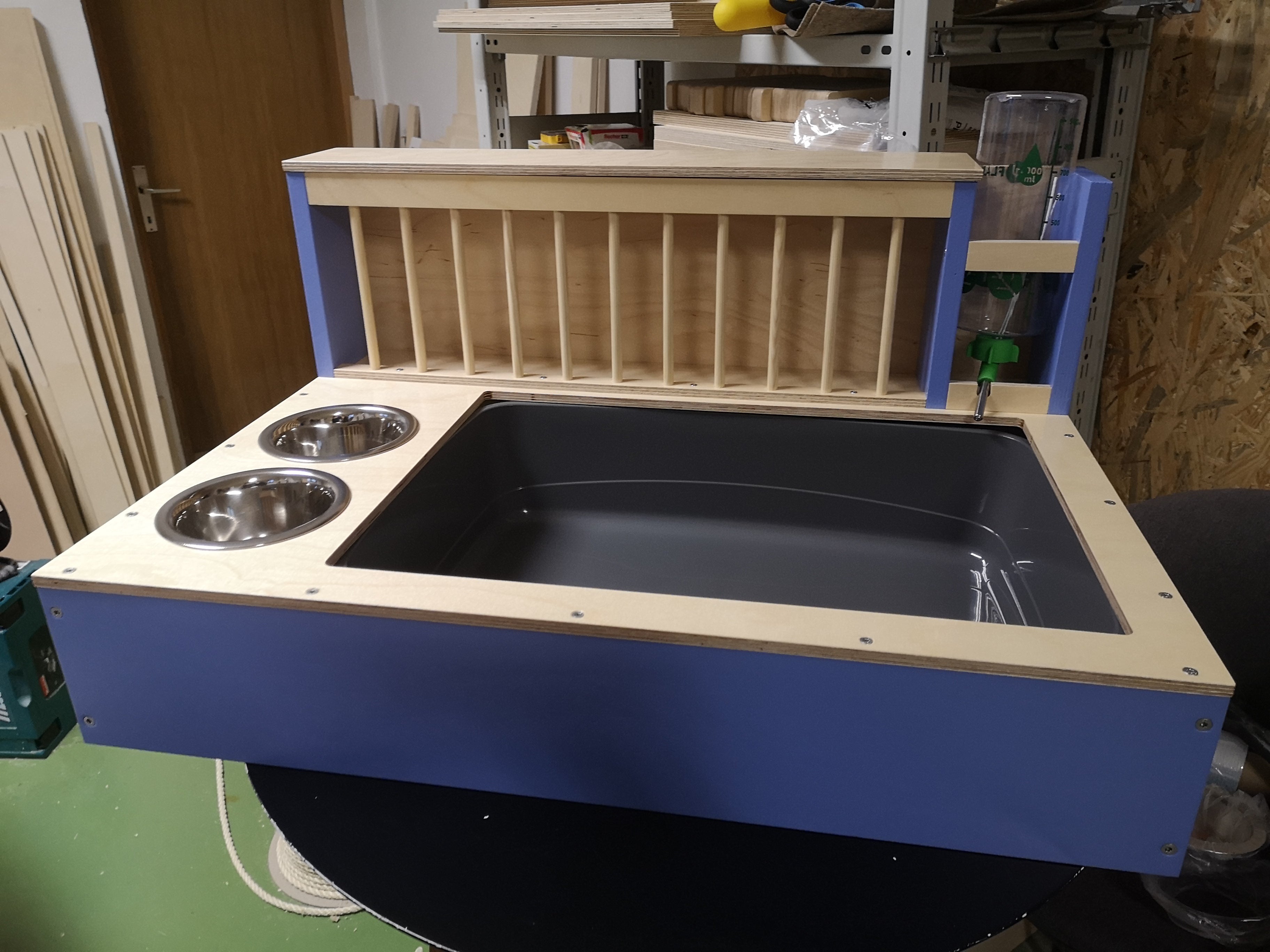 Rabbit Hay Feeder Water Litter box - Nibbler Combo Maxi 4in1 - Scratchy Things Premium Pet Furniture