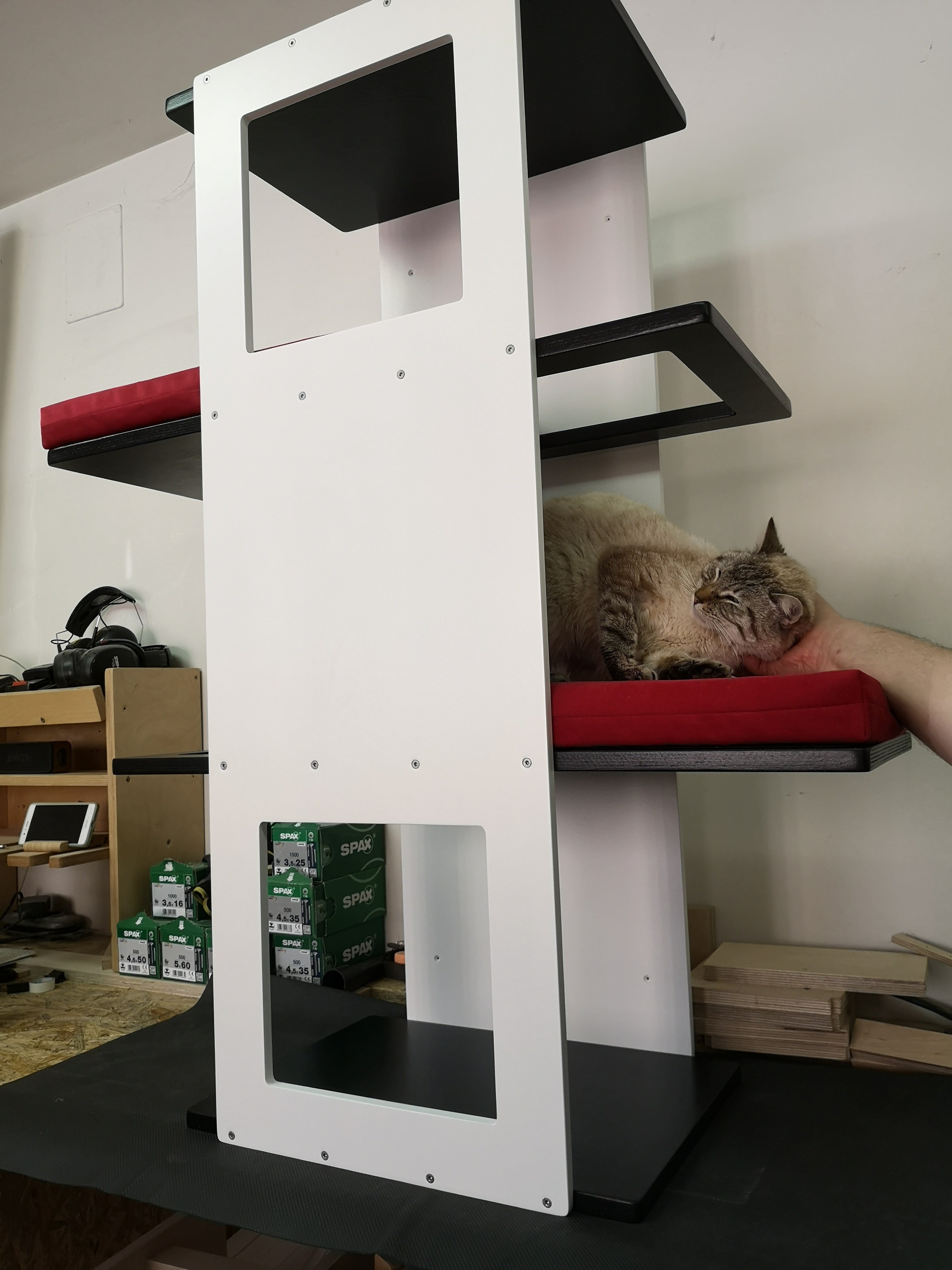 Big Cat Wall Shelf Bed Giant - Wally Giant Stacker - Scratchy Things Premium Pet Furniture