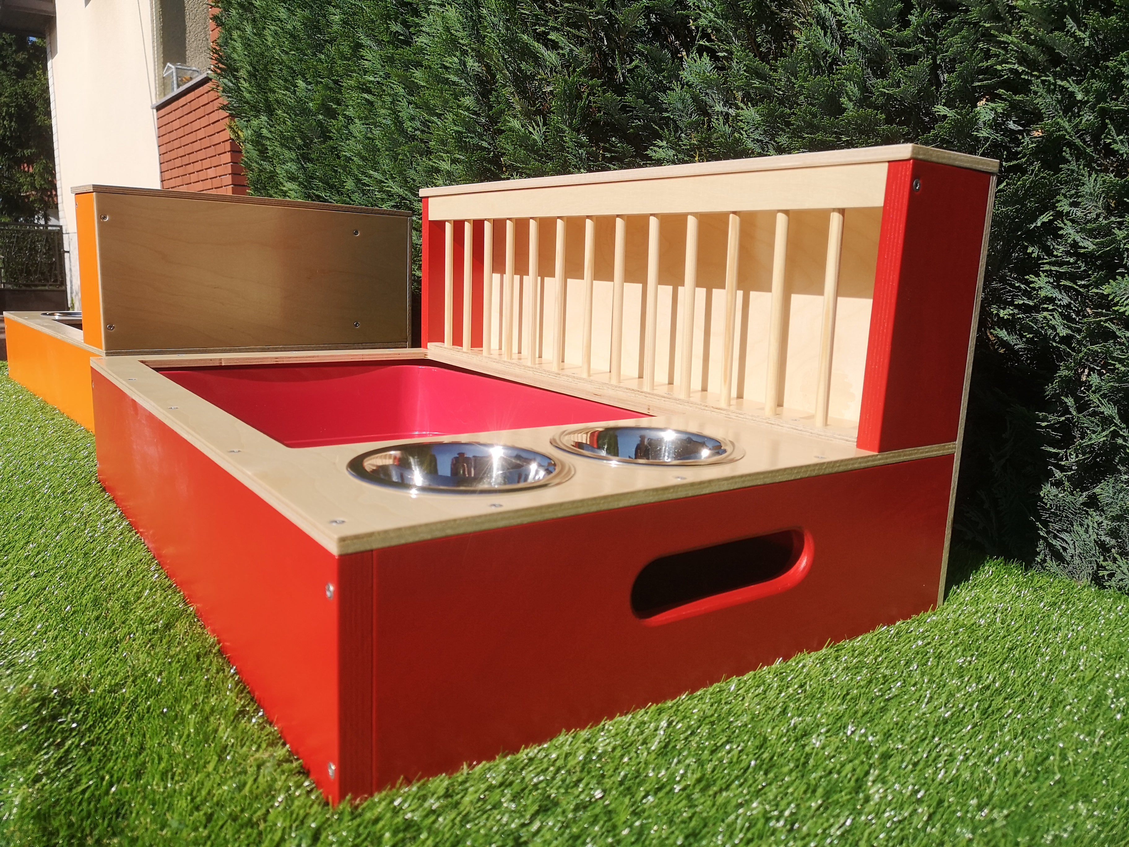 Rabbit Hay Feeder Litter box - Nibbler Combo Maxi 3in1 - Scratchy Things Premium Pet Furniture