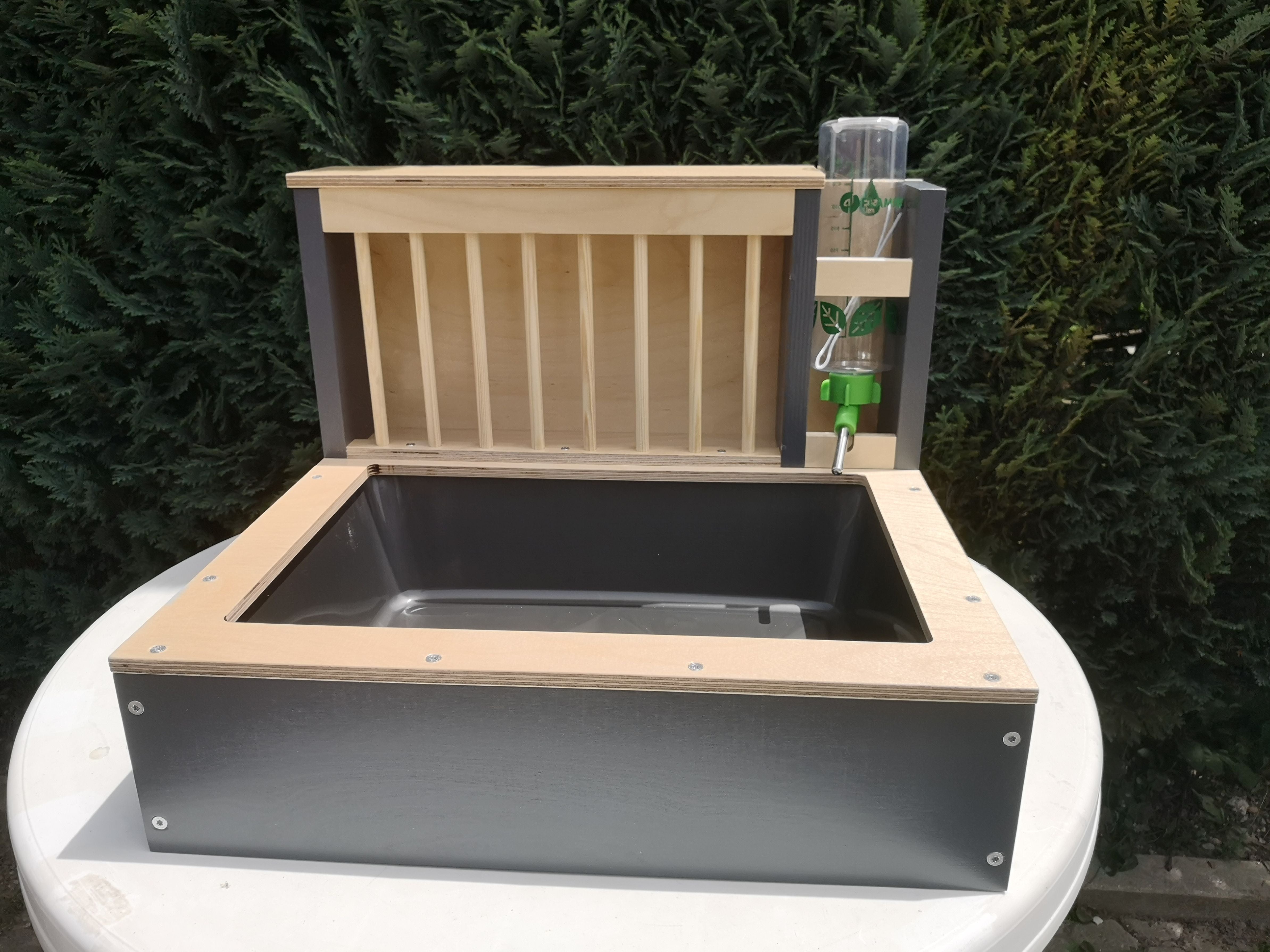 Rabbit Hay Feeder Water Litter box - Nibbler Combo Mini Spectra - Scratchy Things Premium Pet Furniture