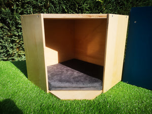 Big Cat Wall Shelf Bed Box - Wally BigCat CornerBox Plus - Scratchy Things Premium Pet Furniture