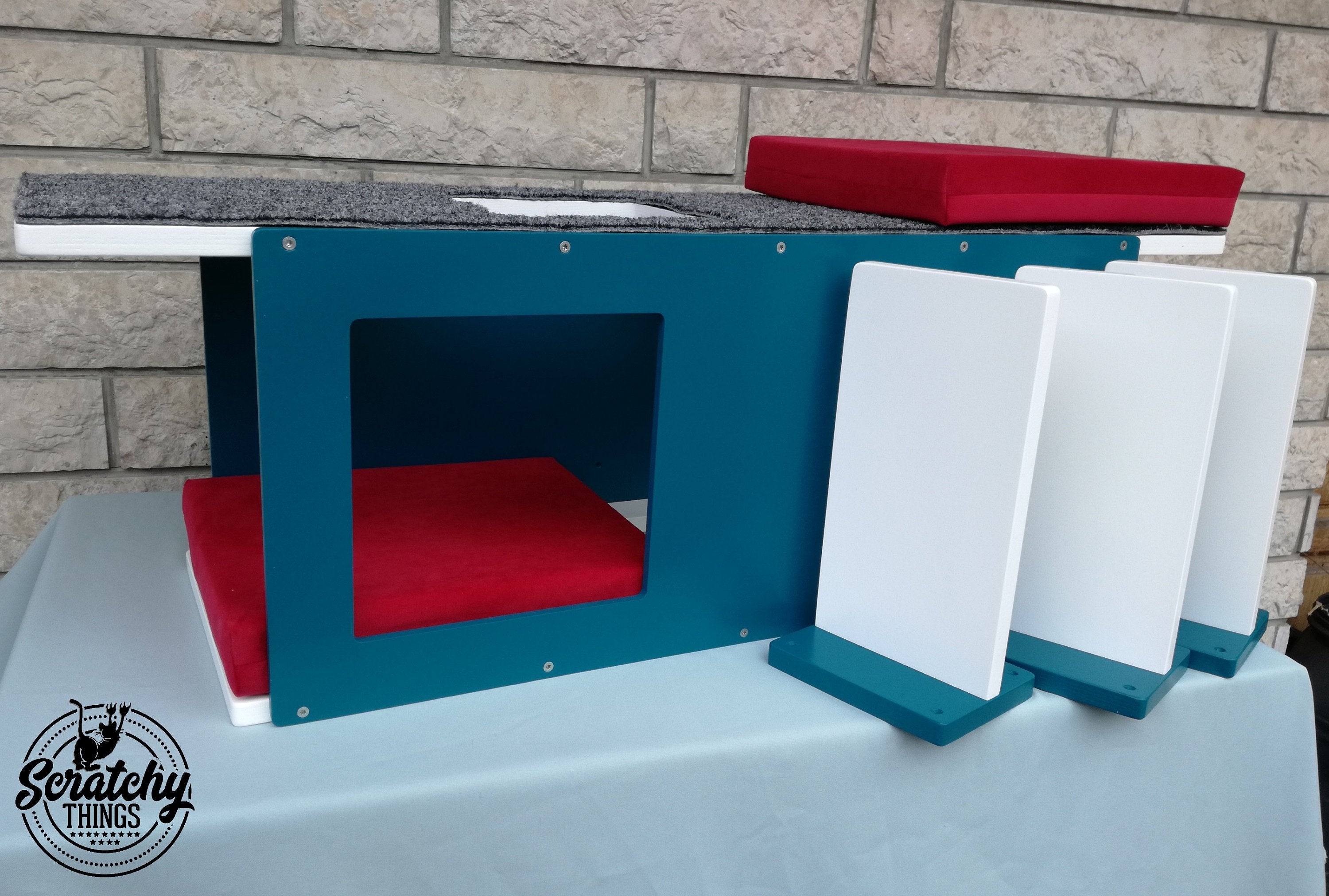 Big Cat Wall Shelf Bed Bundle - Wally BigCat Tunnel Bundle - Scratchy Things Premium Pet Furniture