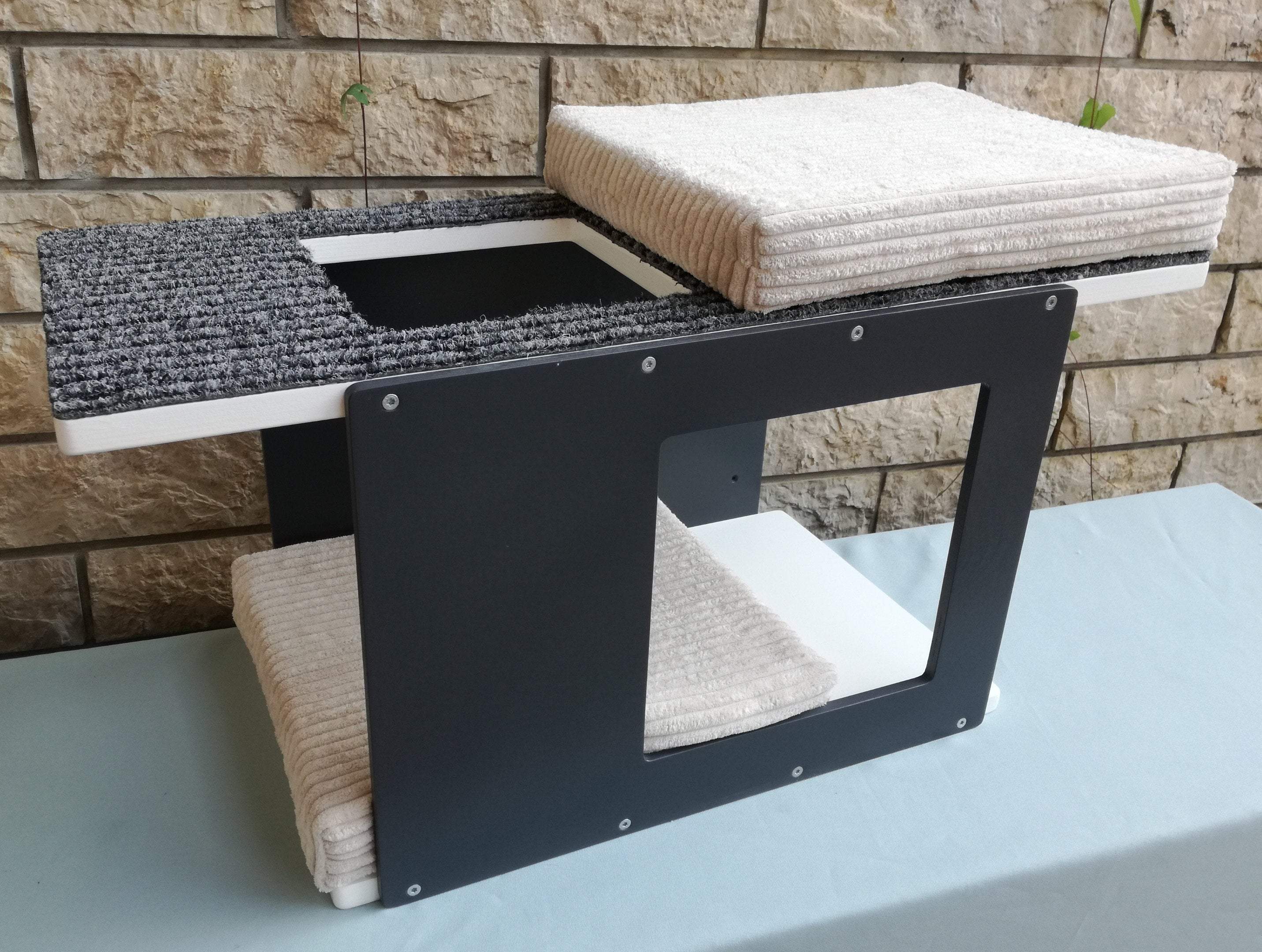 Big Cat Wall Shelf Bed Bundle - Wally BigCat Tunnel Mini Bundle - Scratchy Things Premium Pet Furniture