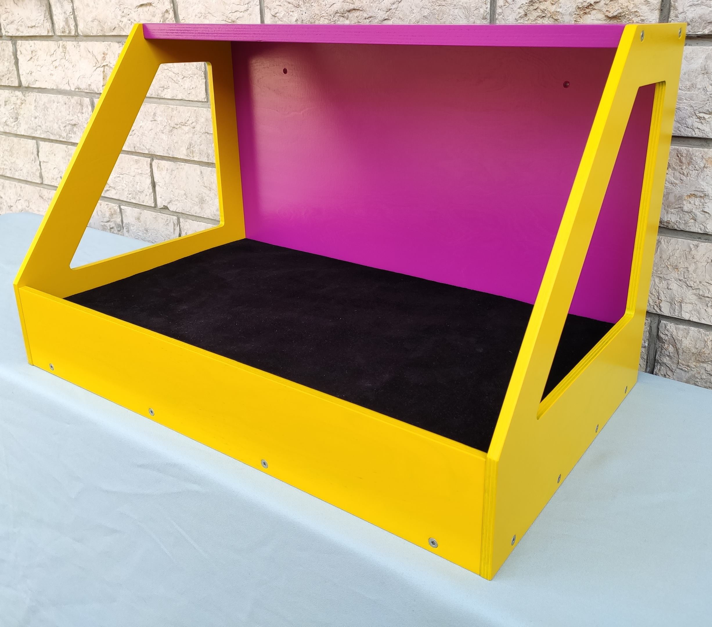 Big Cat Wall Shelf Bed - Wally Perch - Scratchy Things Premium Pet Furniture