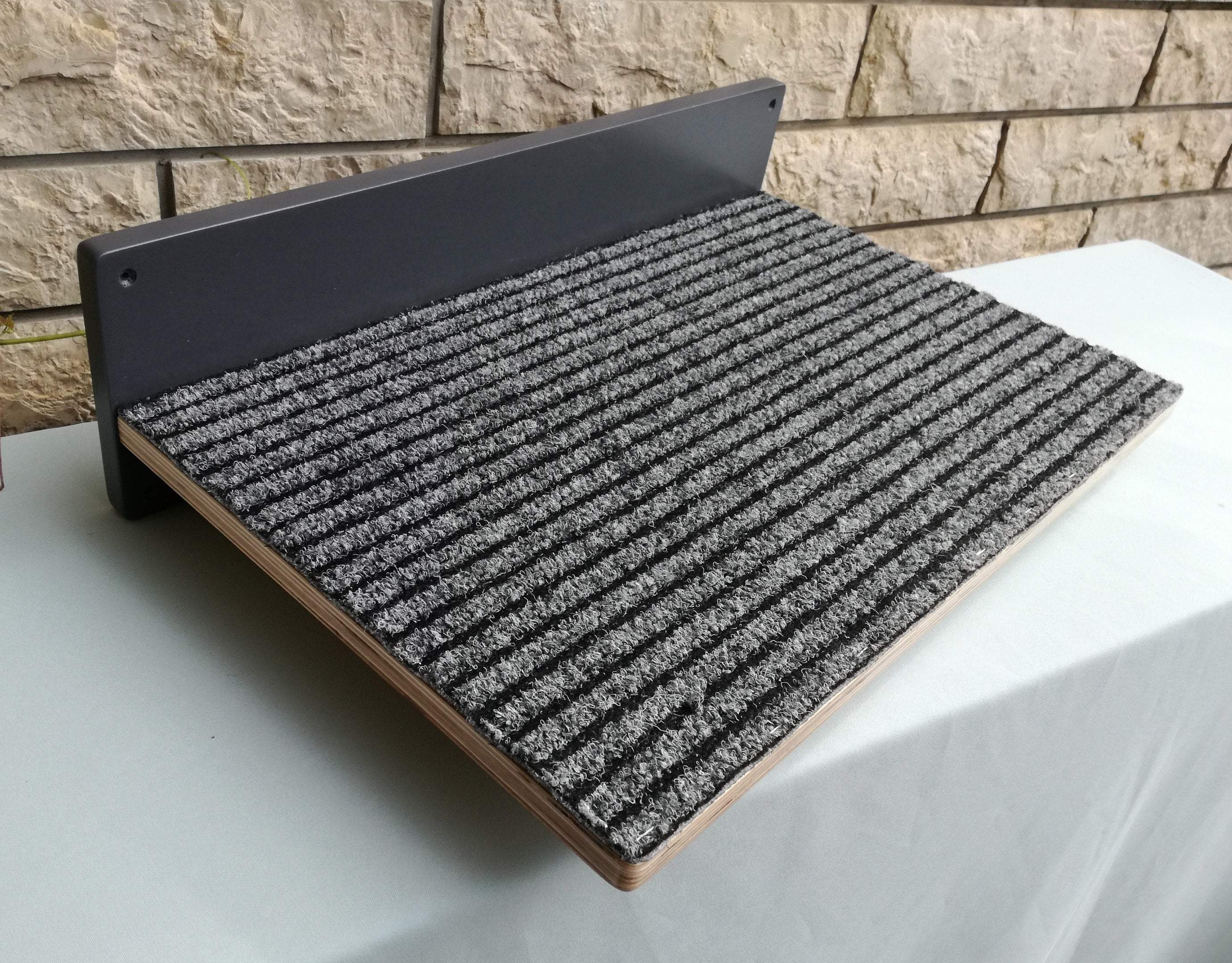 Big Cat Wall Shelf Step - Wally BigCat Flat - Scratchy Things Premium Pet Furniture