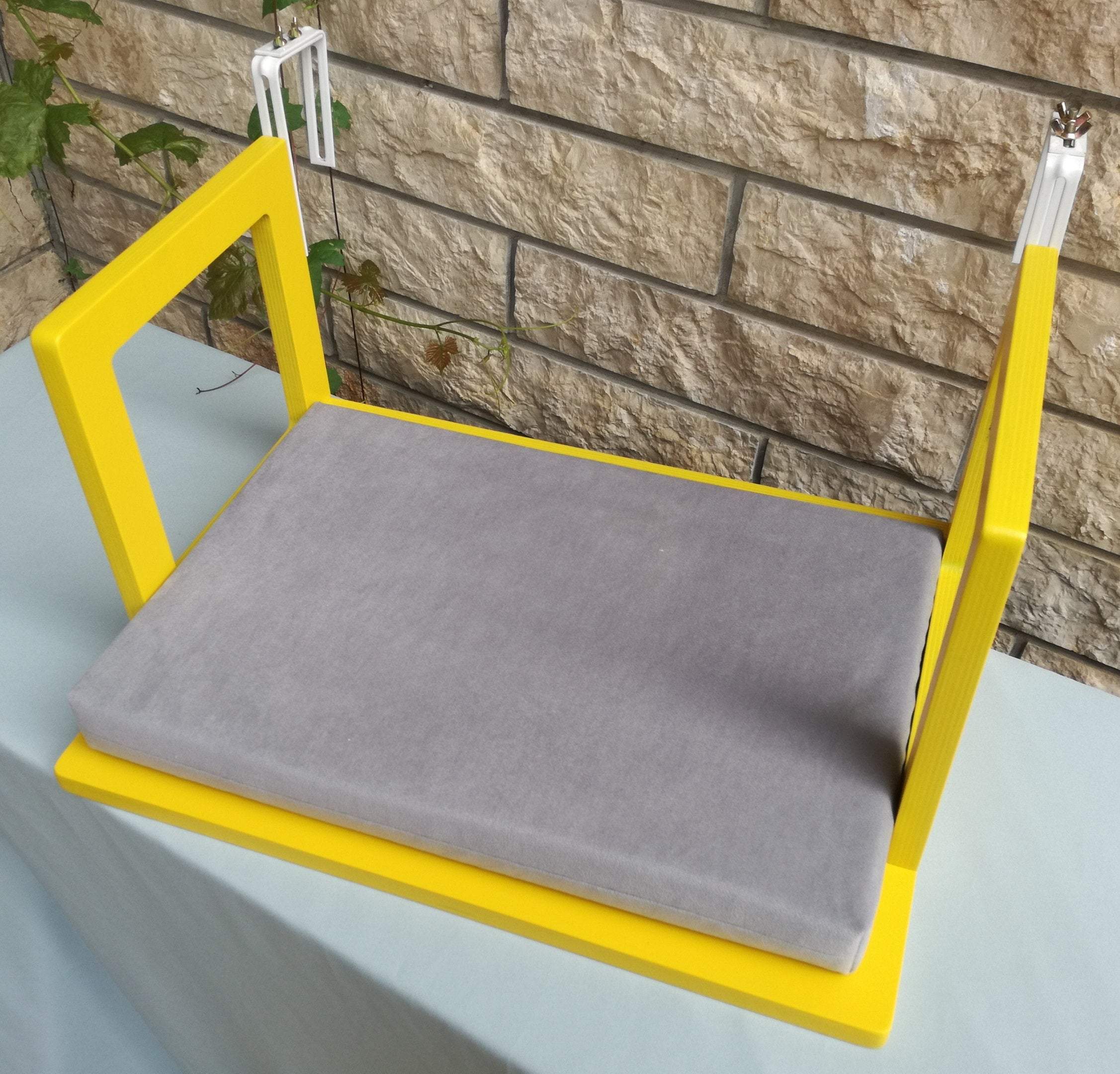 Cat Radiator Bed Hammock - Toasty Flat - Scratchy Things Premium Pet Furniture