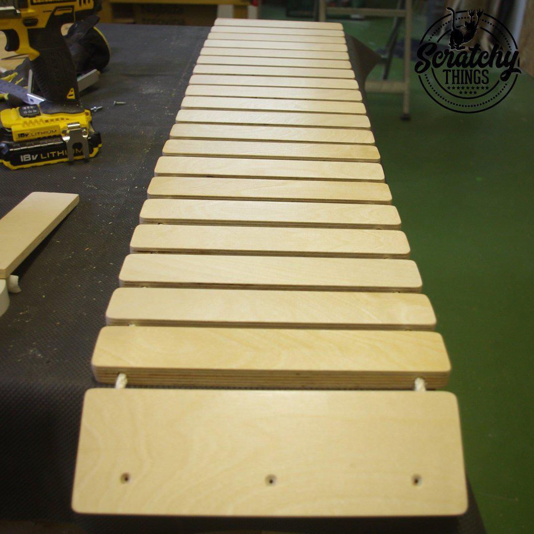 Cat Wall Bridge Shelf Step - Wally Bridge (Solo - Solo mount) - Scratchy Things Premium Pet Furniture