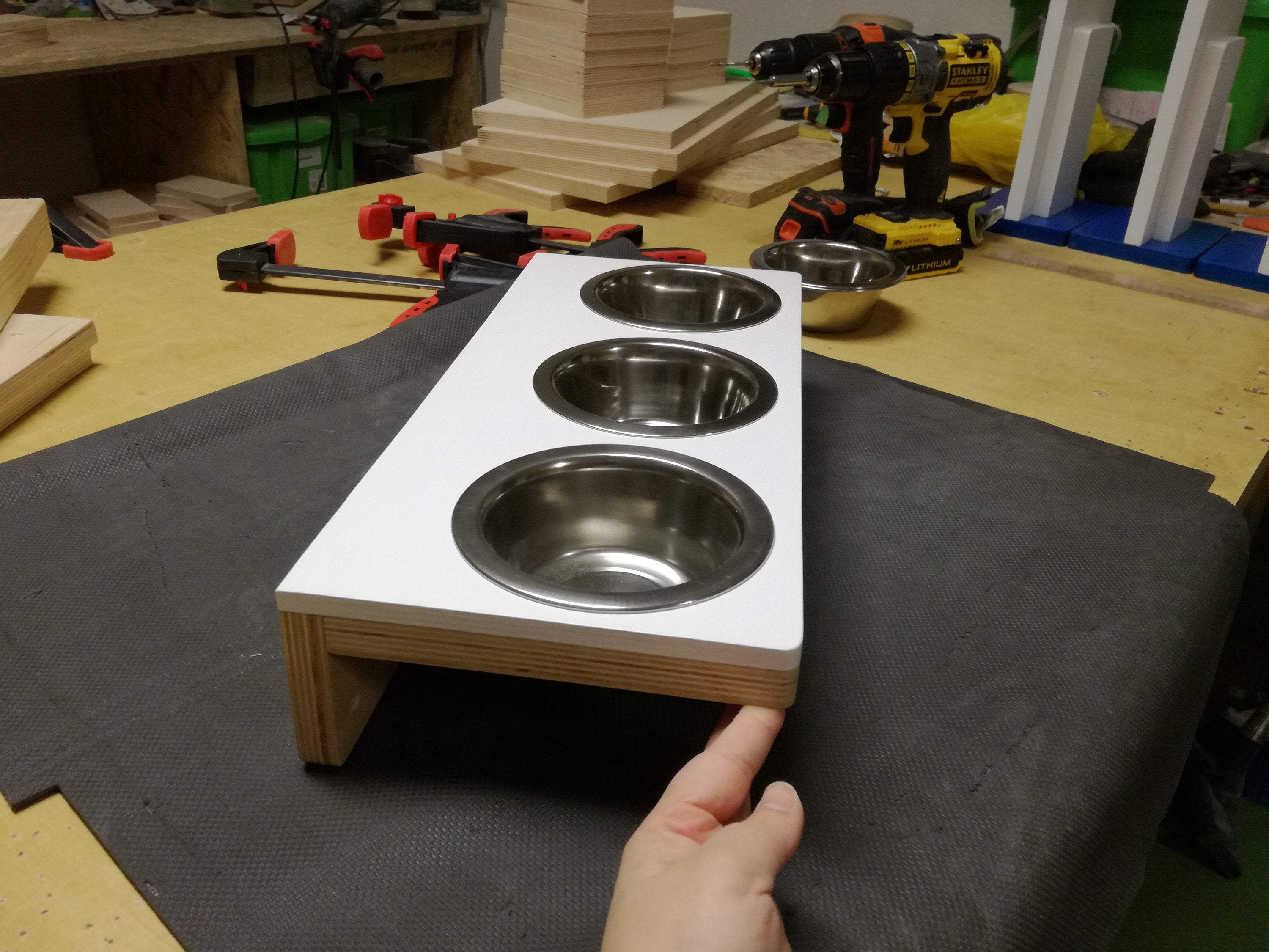 Cat Wall Shelf Feeder - Wally Feeder - Scratchy Things Premium Pet Furniture