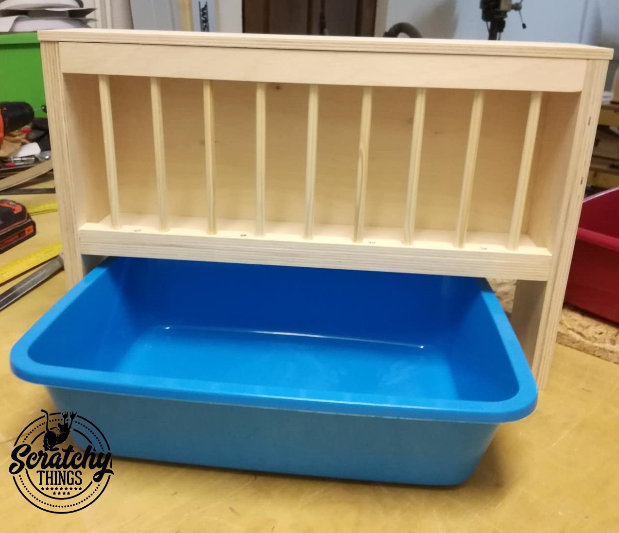 Bunny Rabbit Hay Rack Manger Nibbler HayWall Scratchy Things - Nibbler HayWall - Scratchy Things Premium Pet Furniture